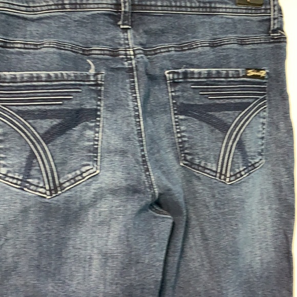 Seven jeans size 12 frayed hem 99 percent cotton - Picture 4 of 6